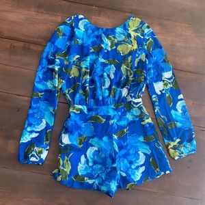 NEW - Lulu’s Sweetest Song Blue Floral Romper - XS
